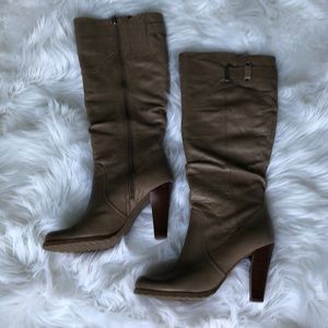 Guess Taupe Leather Boots Sz 7